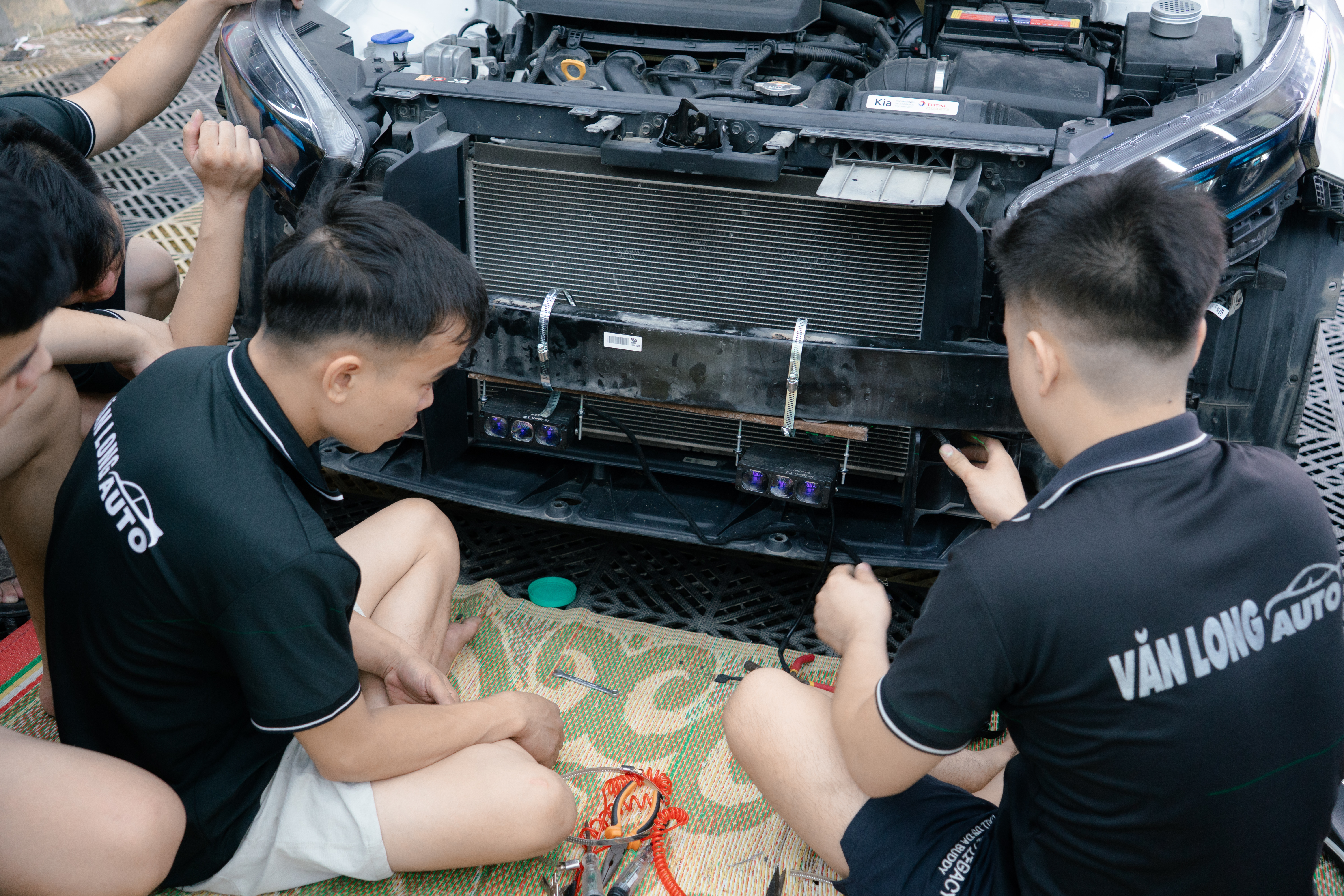 Độ đèn xe hơi